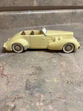 AVON 1912 Cord Phaeton Convertible Sculpture